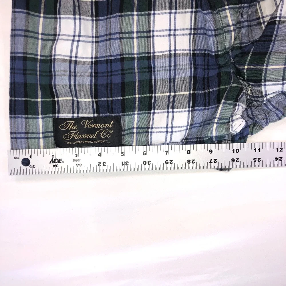 The Vermont Flannel Co Blue Green Plaid Flannel Boxers Small Mens Lounge Shorts